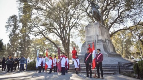 La comunidad peruana de Salta conmemoró el 203 aniversario de la independencia de Perú