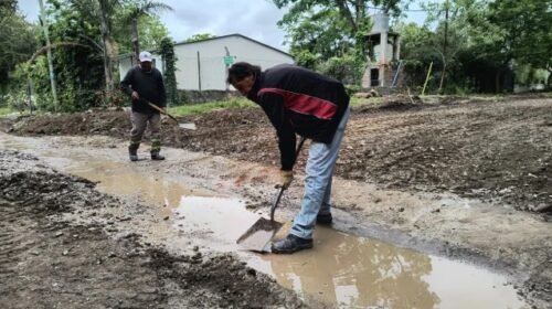 La Municipalidad realiza mejoras en la calle Los Tres Zorritos de San Luis