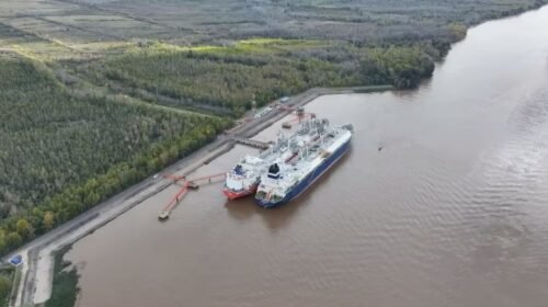 La guerra en Medio Oriente complica los planes del Gobierno para importar gas por barco durante el invierno