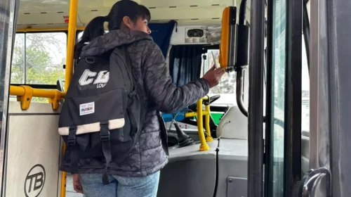 Cambian el horario del Pase Libre y aumentan el monto máximo de recarga en SAETA