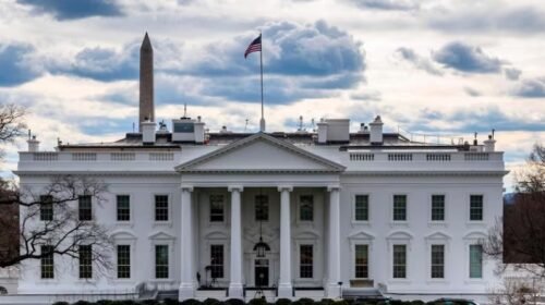 La Casa Blanca aseguró que Donald Trump analiza una propuesta de Irán para reabrir el estrecho de Ormuz