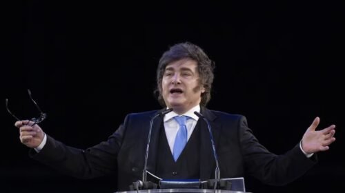 La confianza en el Gobierno cayó por cuarto mes consecutivo, según el índice de la Universidad Di Tella