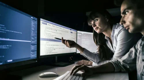 Capacitan a estudiantes en innovación y herramientas digitales para el mercado laboral