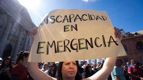 Movilización en Salta: El sector de discapacidad se une al paro nacional