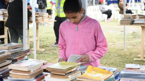 La 6° edición de la Suelta de Libros convocó a gran cantidad de vecinos en Salta