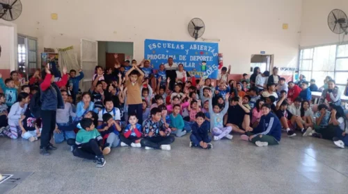 Lanzan el Programa Escuelas Abiertas 2026 con 50 sedes en toda la provincia