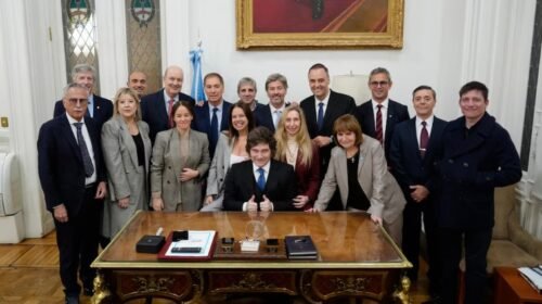 Milei reúne al Gabinete en plena interna por los dichos de Bullrich y la tensión que genera el caso Adorni