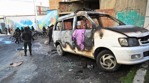 Ataques contra instituciones públicas, saqueos y destrozos: las protestas contra Rodrigo Paz desataron caos en La Paz