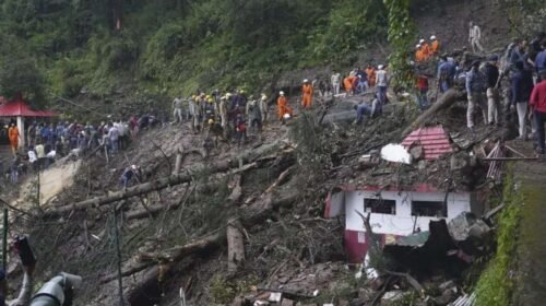 Al menos 117 muertos y 79 heridos por las tormentas devastadoras en el norte de India