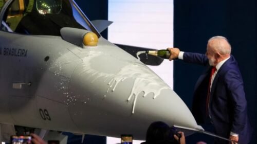 Brasil quiere reforzar su poderío militar aéreo: avanza para adquirir otros 20 aviones de combate suecos Saab