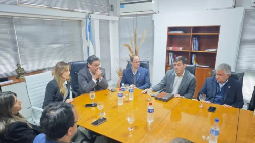 El Gobierno y sectores productivos analizan el abastecimiento de gas para el invierno