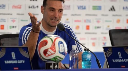 Scaloni confirmó que Dibu Martínez está disponible para el debut de Argentina ante Argelia