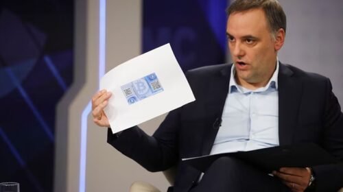 La explicación de Adorni tras la polémica por sus bienes: “Ahorramos en negro, como todos los argentinos”