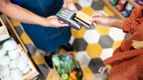 Se frena la caída: el poder de compra mejoró por primera vez en siete meses, pero todavía no recupera lo perdido