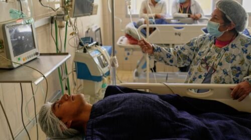 Bolivia, al borde de la emergencia sanitaria: falta oxígeno e insumos médicos por más de un mes de bloqueos