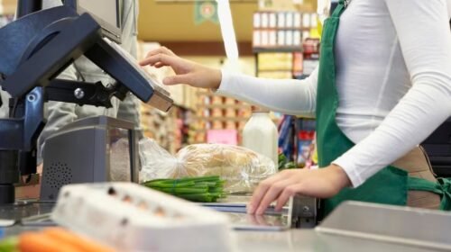 Salta sigue sin recuperarse: el consumo cayó un 23% y los salarios pierden la carrera contra la inflación