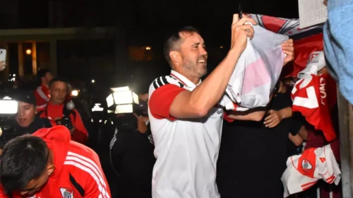 River desató la locura en Salta y esta noche jugará ante Aldosivi por la Copa Argentina