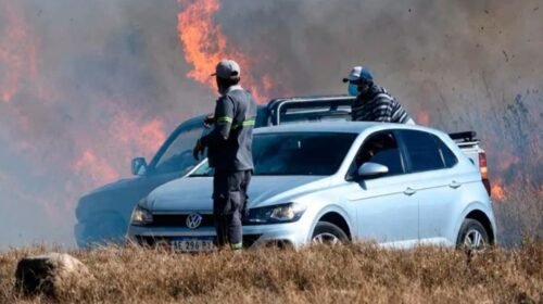 🚨🔥 ¡DRAMÁTICO! VECINOS DE MI REFUGIO LUCHAN CONTRA LAS LLAMAS
