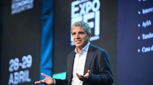 Caputo presenta hoy el programa financiero hasta 2027: todo lo que hay que saber