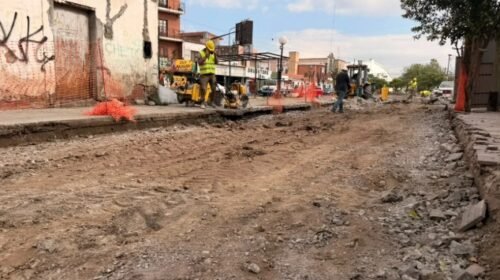 La Municipalidad inició obras de bacheo en Pje. Baigorria y Av. Jujuy