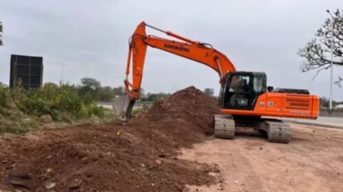 Los municipios salteños ejecutan tareas de limpieza y mantenimiento de canales urbanos