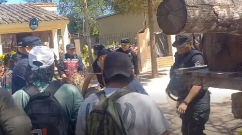 Ocho integrantes de comunidades wichí fueron detenidos tras retirar maíz descartado de una cosecha