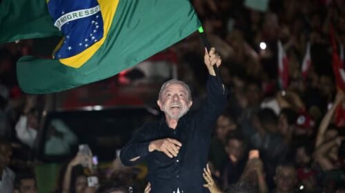 Histórica victoria de Lula da Silva frente a Flávio Bolsonaro: asumirá su cuarto mandato en Brasil